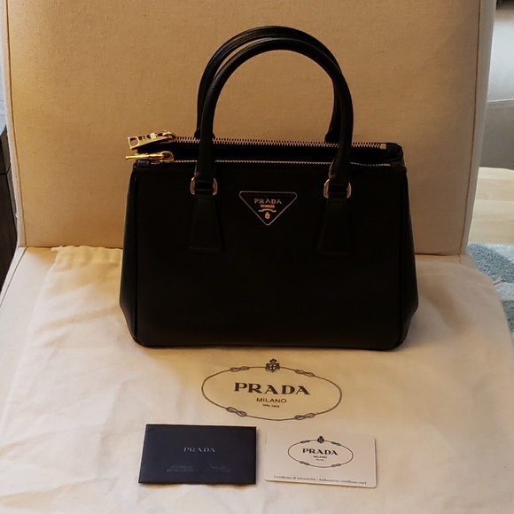Prada saffiano lux double zip tote bag - Picture 2 of 8